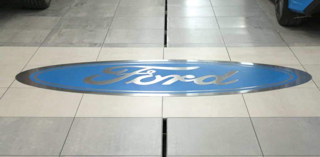 Ford Dealer Jet Inlays Commercial Tile Installers, Milwaukee