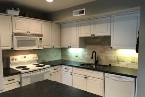 Trendy Kitchen Backsplash Installation