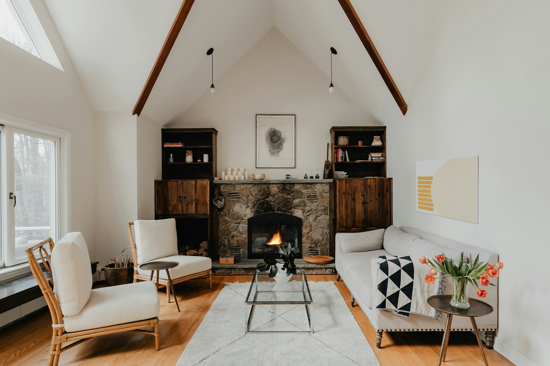 You are currently viewing Tile or Stone Around Fireplace: Which Is Better?