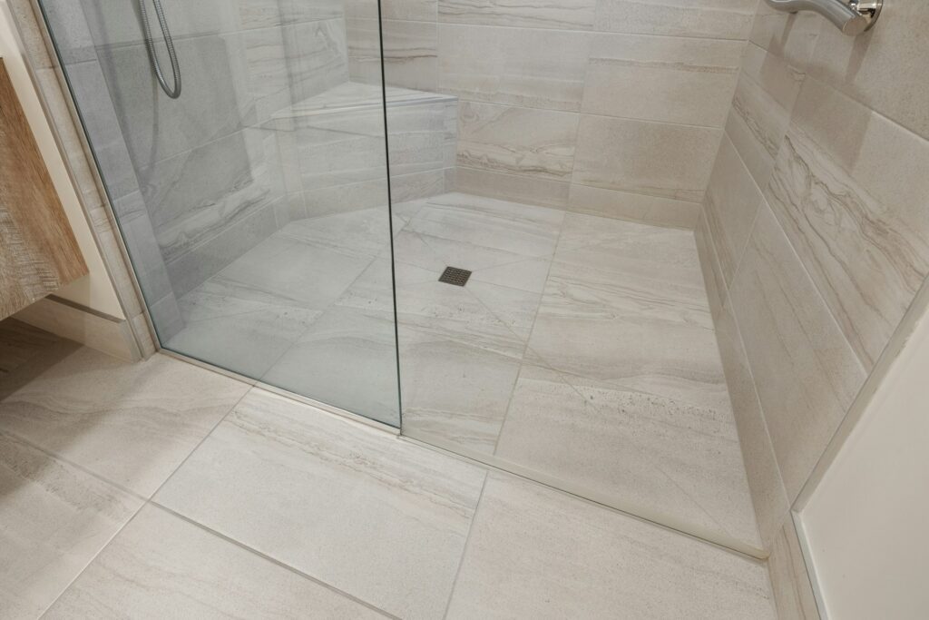 Modern luxury shower ideas - corner shower bench